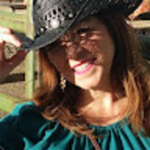 Meet your Posher, Janie